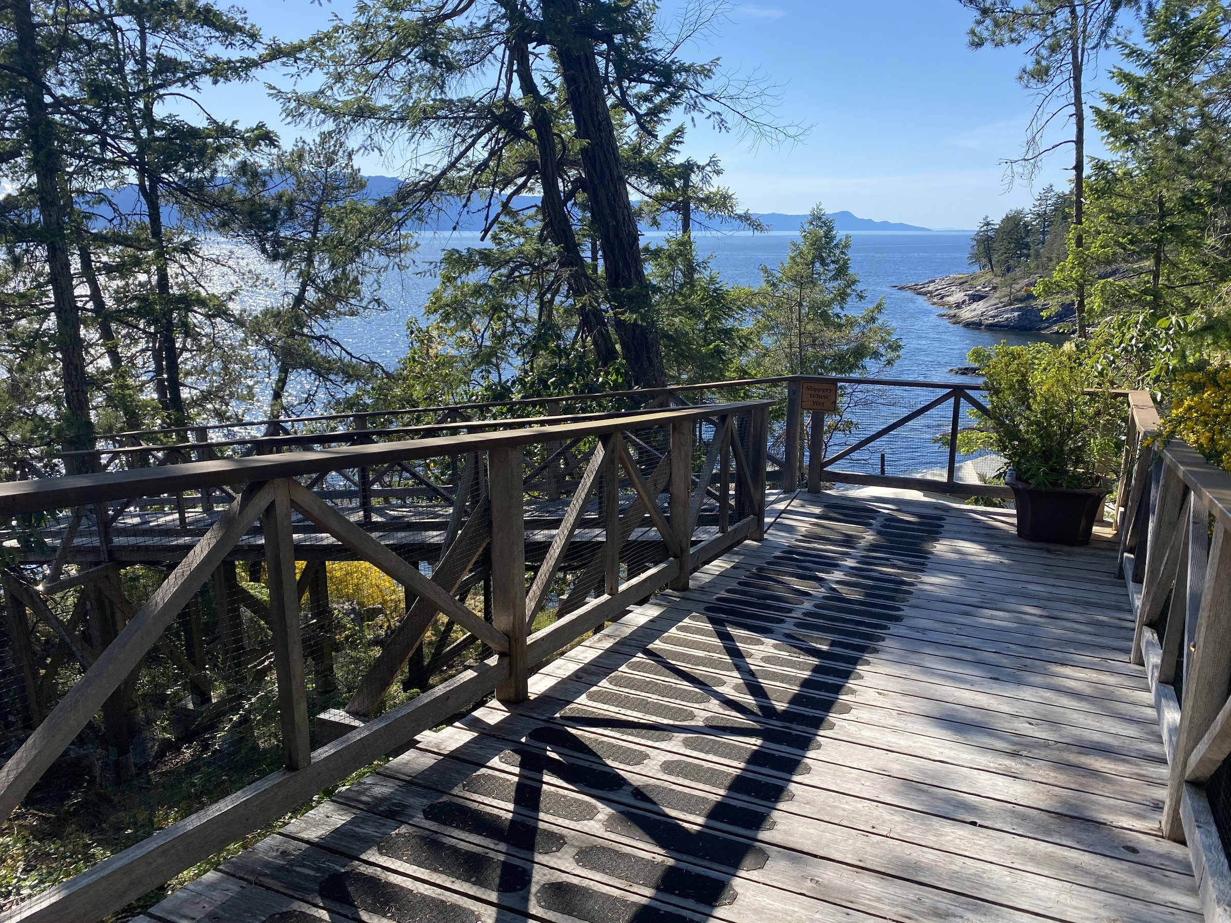 Sechelt • Halfmoon Bay